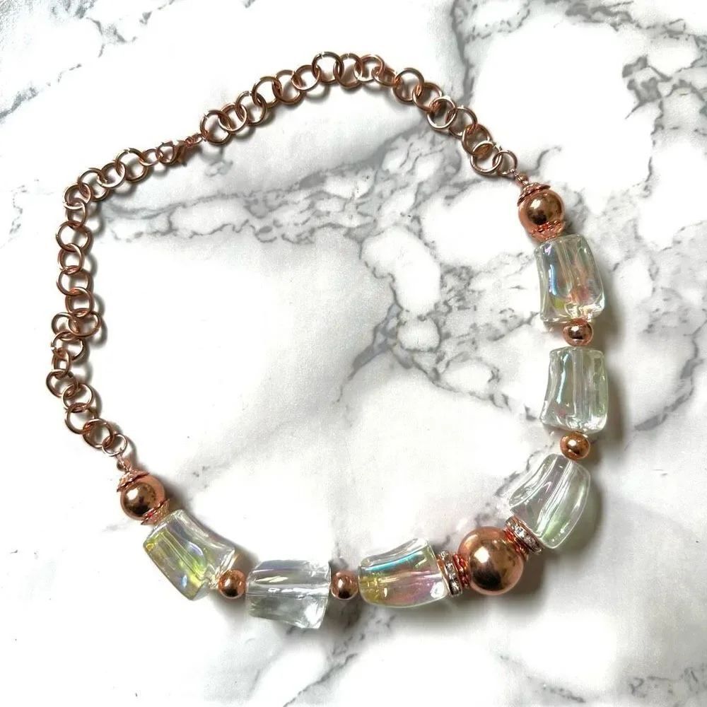 Copper tone iridescent beaded necklace